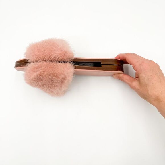 Louis Vuitton LV Lock Pink Mink Fur Slides Sandals EU 38 US 8 - Picture 10 of 13